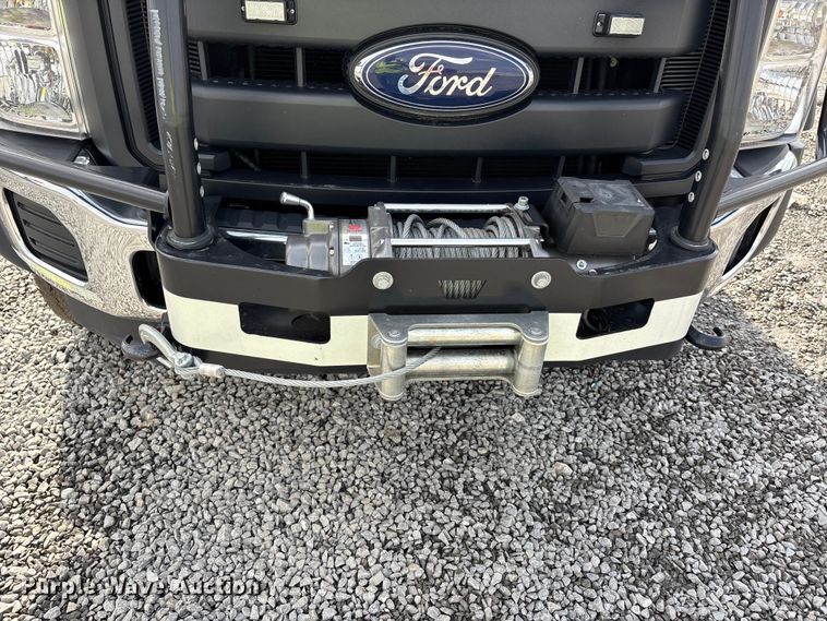 image for item YA2650 2012 Ford F550 Super Duty Crew Cab rescue vehicle