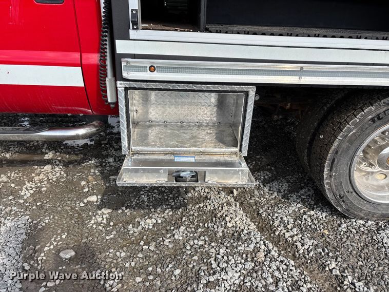 image for item YA2650 2012 Ford F550 Super Duty Crew Cab rescue vehicle