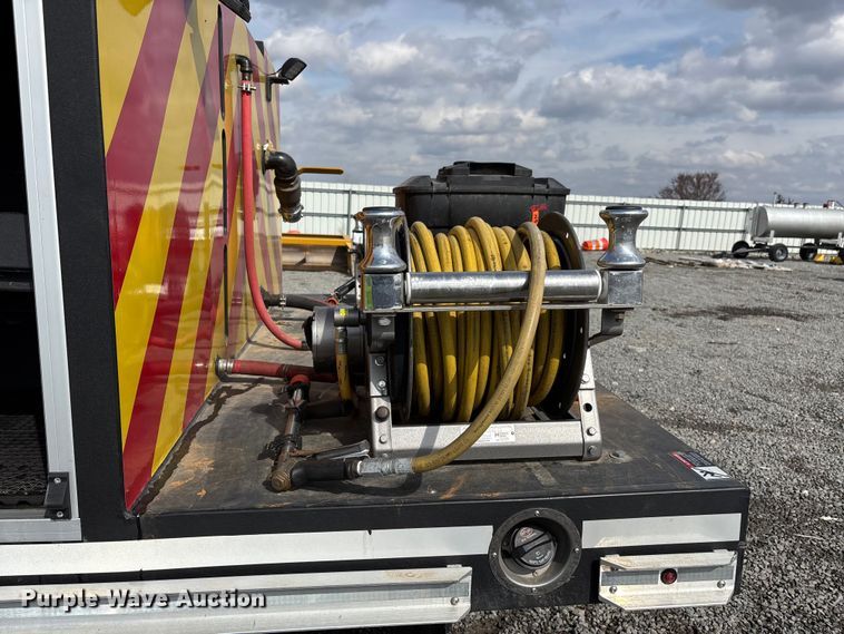 image for item YA2650 2012 Ford F550 Super Duty Crew Cab rescue vehicle