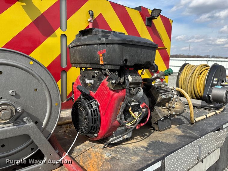 image for item YA2650 2012 Ford F550 Super Duty Crew Cab rescue vehicle