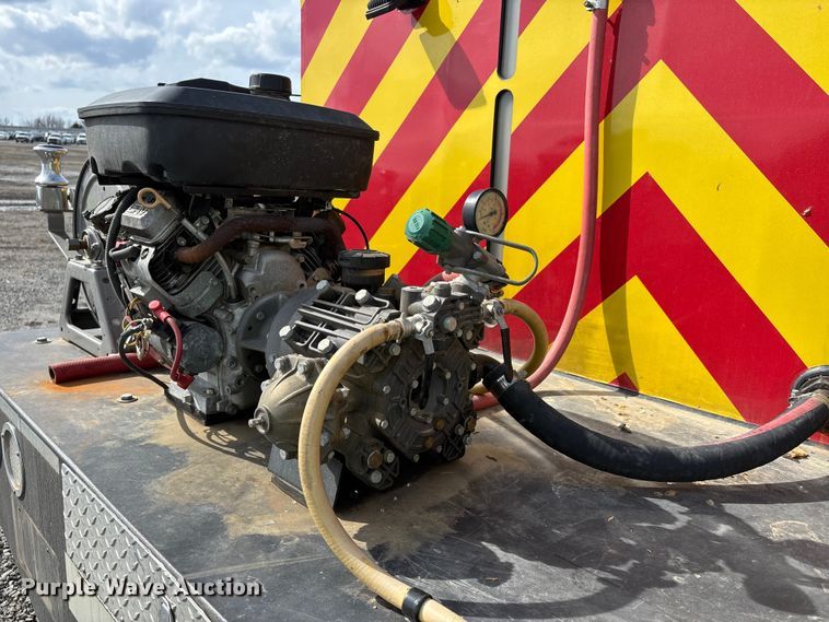 image for item YA2650 2012 Ford F550 Super Duty Crew Cab rescue vehicle