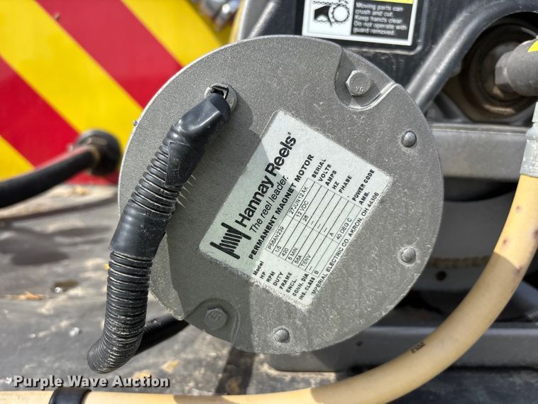 image for item YA2650 2012 Ford F550 Super Duty Crew Cab rescue vehicle