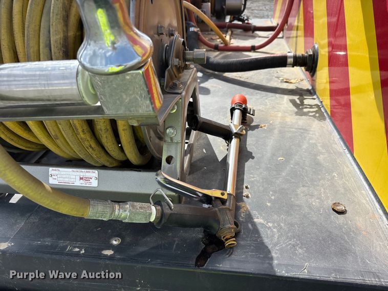 image for item YA2650 2012 Ford F550 Super Duty Crew Cab rescue vehicle