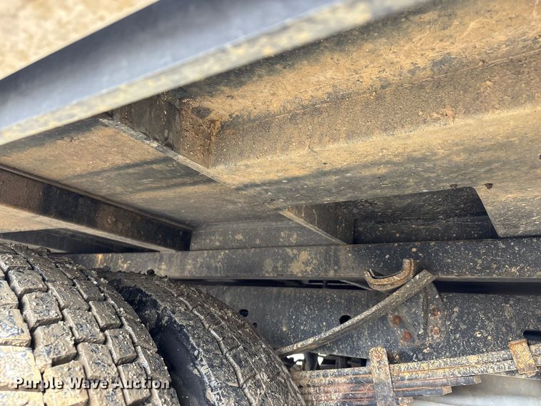 image for item YA2650 2012 Ford F550 Super Duty Crew Cab rescue vehicle