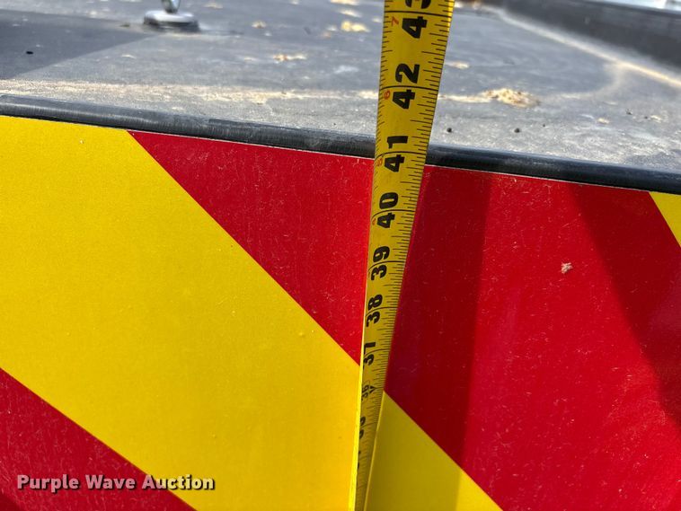 image for item YA2650 2012 Ford F550 Super Duty Crew Cab rescue vehicle