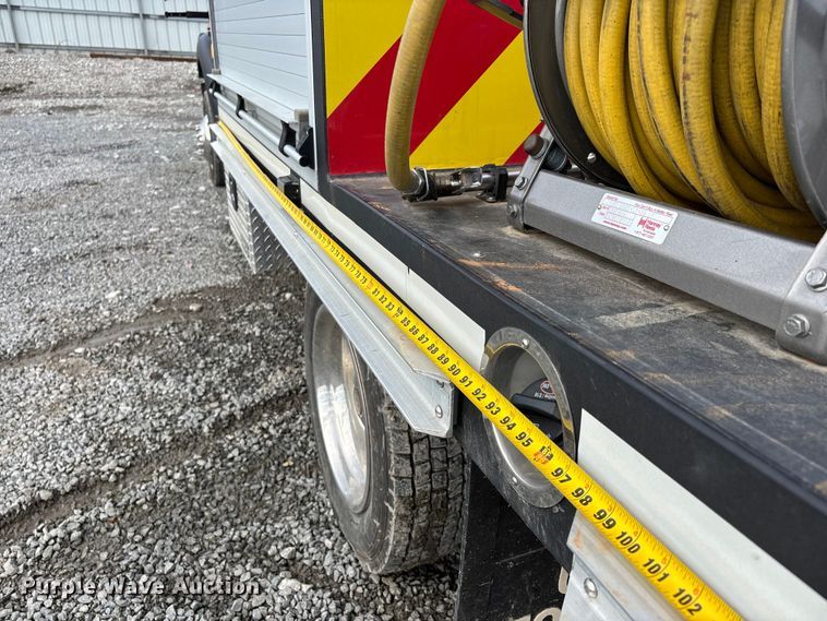 image for item YA2650 2012 Ford F550 Super Duty Crew Cab rescue vehicle