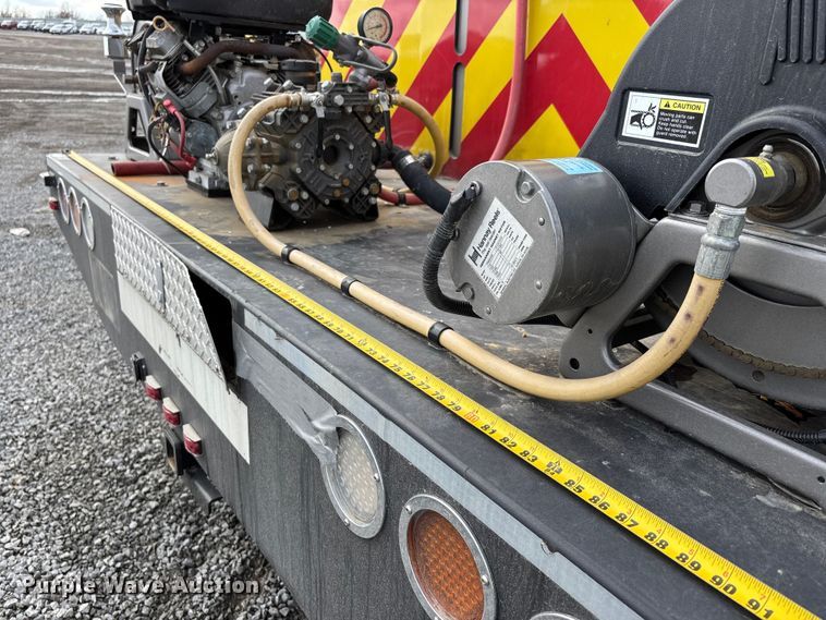 image for item YA2650 2012 Ford F550 Super Duty Crew Cab rescue vehicle