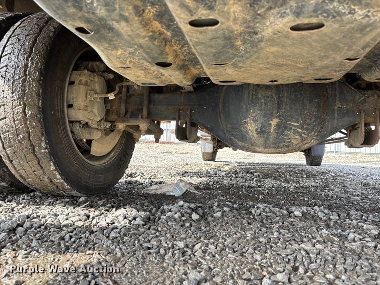 image for item YA2650 2012 Ford F550 Super Duty Crew Cab rescue vehicle