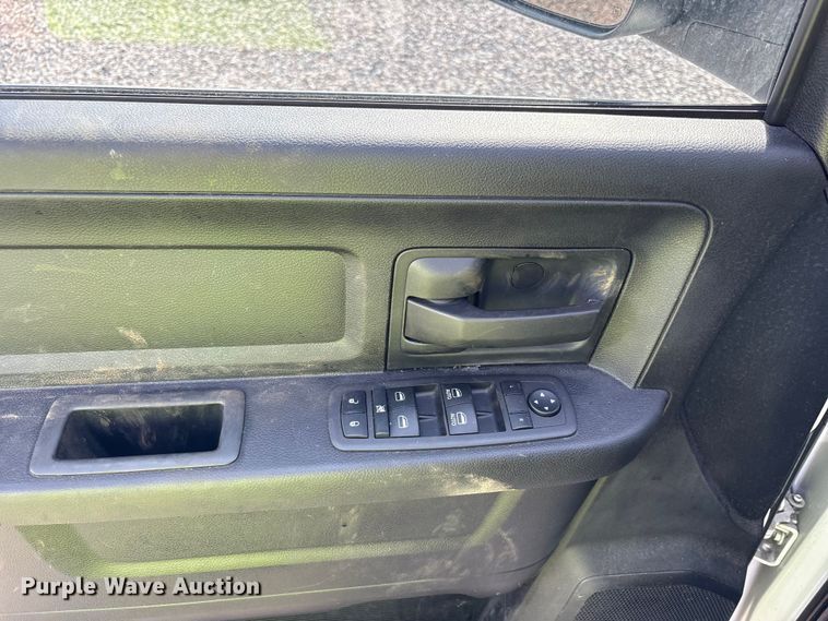 image for item YA2748 2022 RAM 3500 Crew Cab utility bed pickup truck