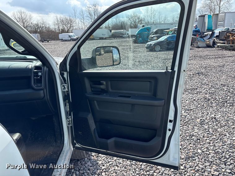 image for item YA2748 2022 RAM 3500 Crew Cab utility bed pickup truck