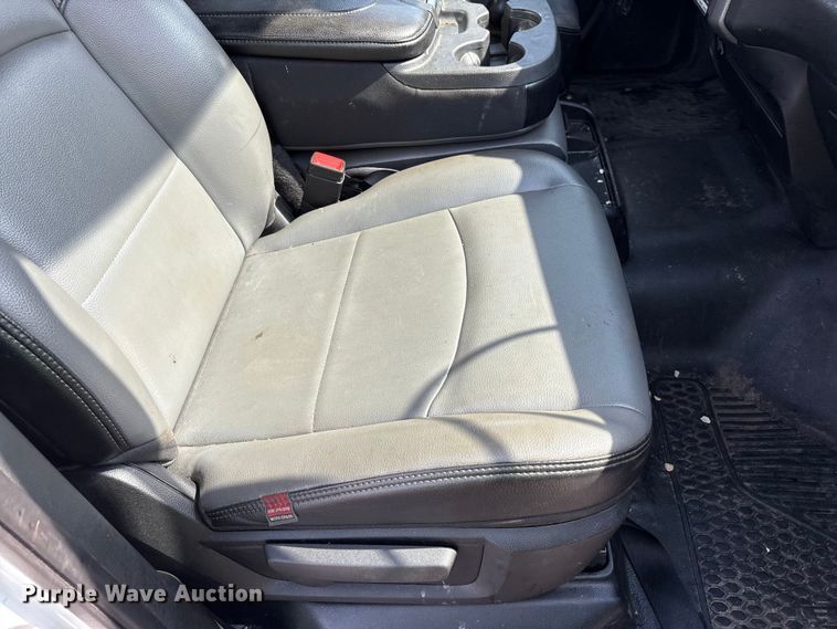 image for item YA2748 2022 RAM 3500 Crew Cab utility bed pickup truck