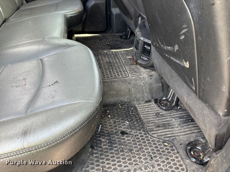 image for item YA2748 2022 RAM 3500 Crew Cab utility bed pickup truck