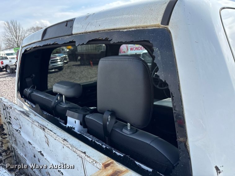 image for item YA2748 2022 RAM 3500 Crew Cab utility bed pickup truck