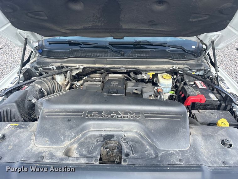 image for item YA2748 2022 RAM 3500 Crew Cab utility bed pickup truck