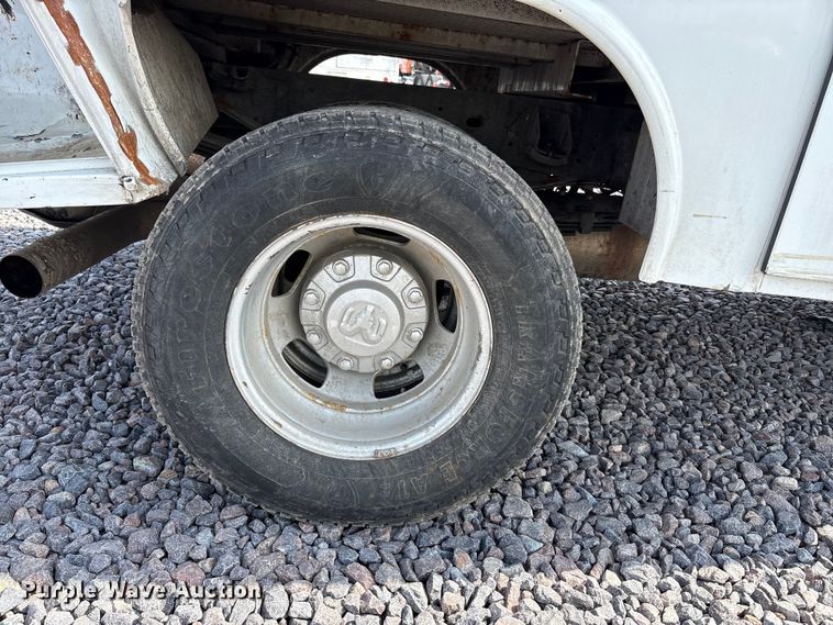 image for item YA2748 2022 RAM 3500 Crew Cab utility bed pickup truck