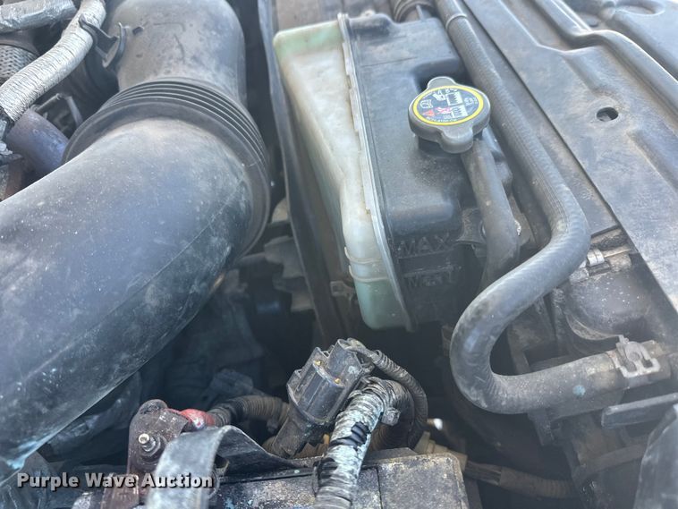 image for item YA2853 2017 Ford F550 Super Duty flatbed truck