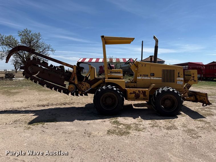 image for item DH1946 1989 Vermeer V-7550 trencher