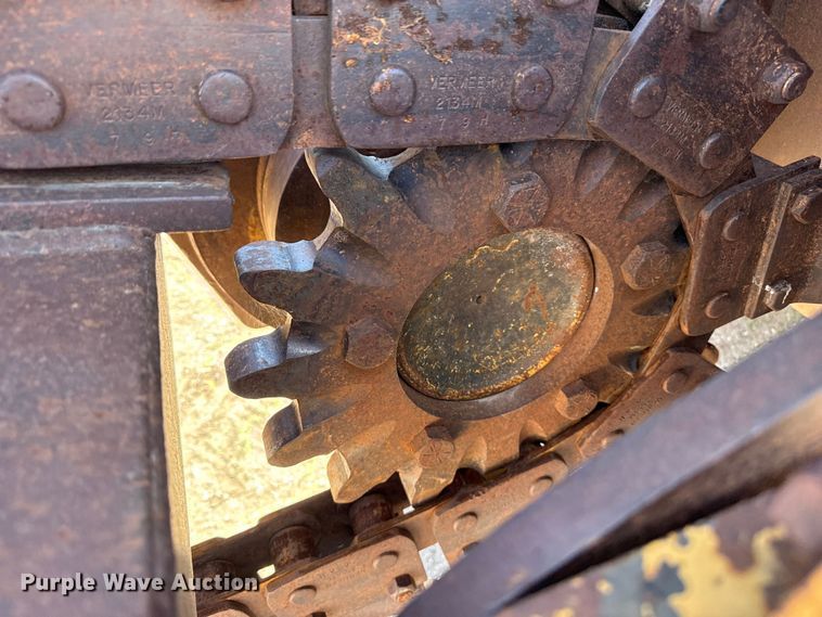image for item DH1946 1989 Vermeer V-7550 trencher