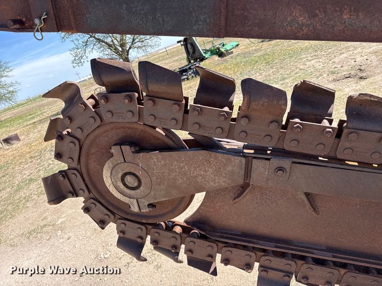 image for item DH1946 1989 Vermeer V-7550 trencher