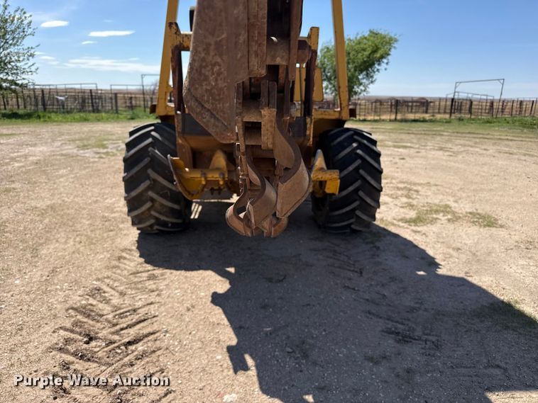 image for item DH1946 1989 Vermeer V-7550 trencher