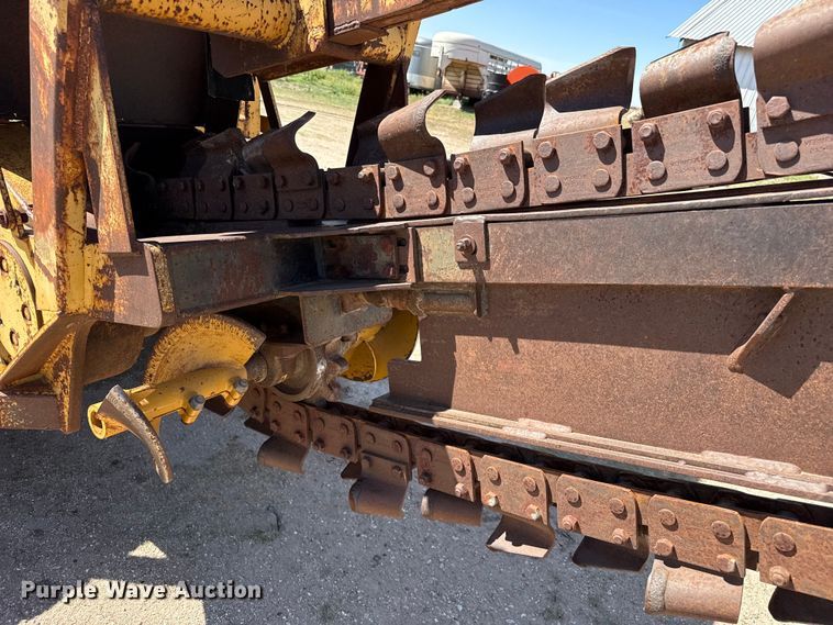image for item DH1946 1989 Vermeer V-7550 trencher