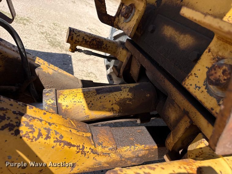 image for item DH1946 1989 Vermeer V-7550 trencher