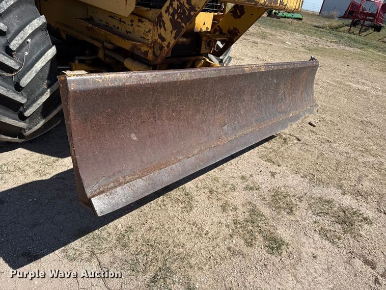 image for item DH1946 1989 Vermeer V-7550 trencher