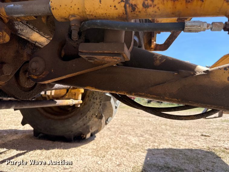 image for item DH1946 1989 Vermeer V-7550 trencher