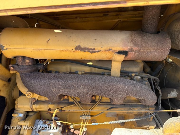 image for item DH1946 1989 Vermeer V-7550 trencher