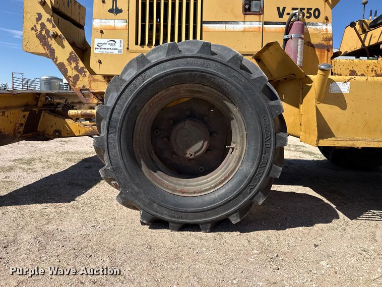 image for item DH1946 1989 Vermeer V-7550 trencher