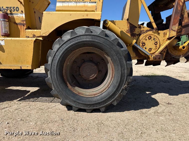 image for item DH1946 1989 Vermeer V-7550 trencher