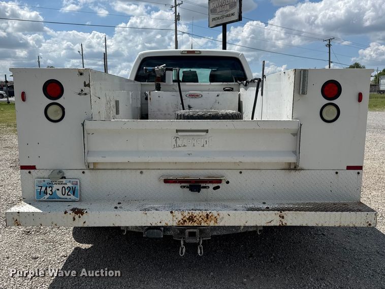 image for item DO8499 2012 Ford F350 Super Duty utility bed pickup truck