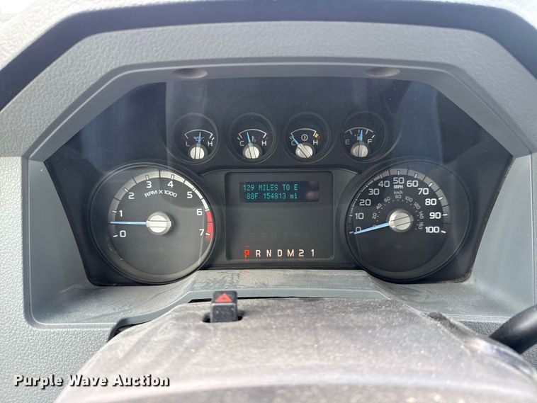 image for item DO8499 2012 Ford F350 Super Duty utility bed pickup truck