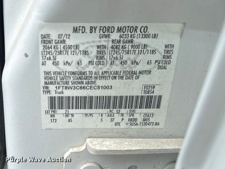 image for item DO8499 2012 Ford F350 Super Duty utility bed pickup truck