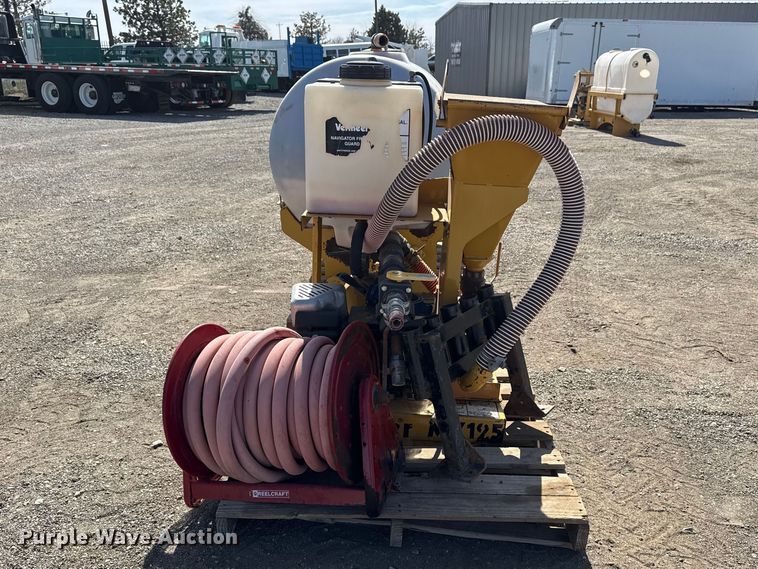 image for item DQ4322 2005 Vermeer MX125 mud mixer