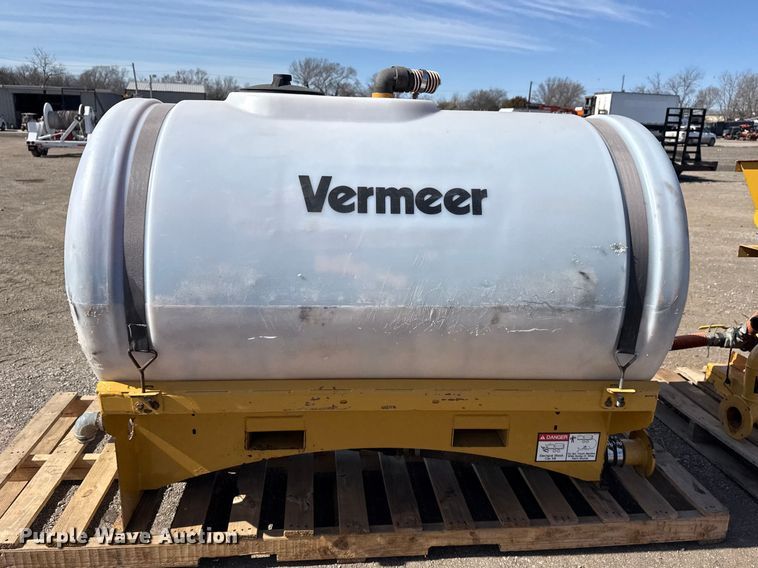 image for item DQ4322 2005 Vermeer MX125 mud mixer