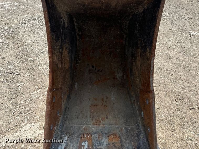 image for item DQ7756 2007 Takeuchi TB1140 mini excavator