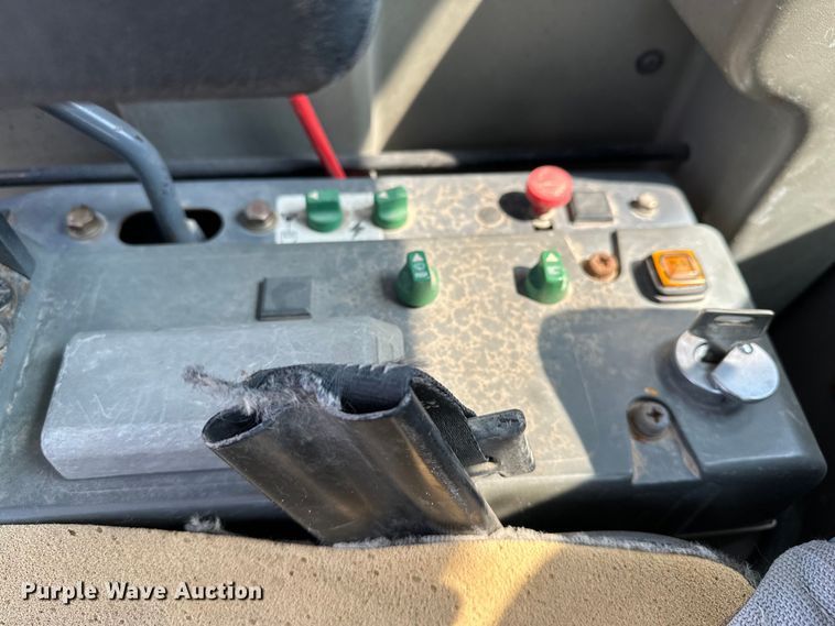 image for item DQ7756 2007 Takeuchi TB1140 mini excavator