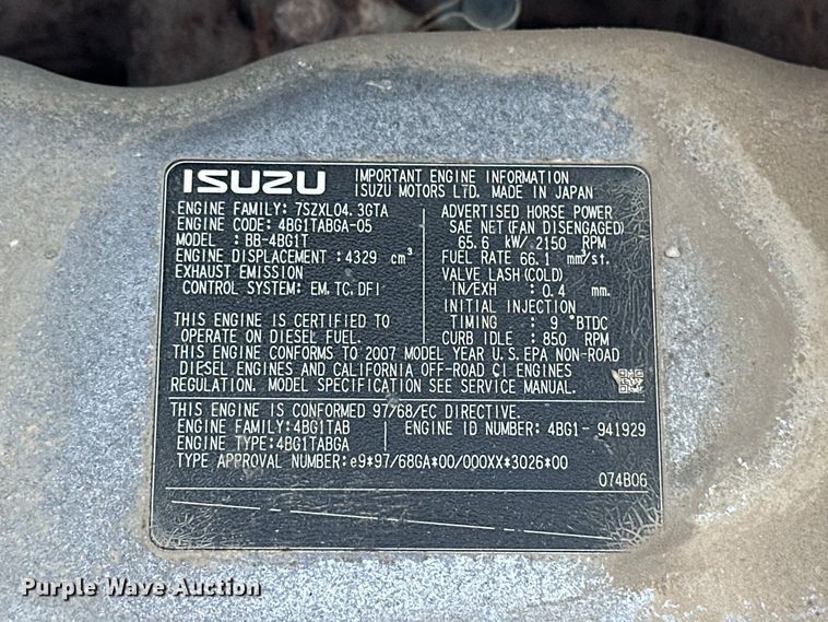 image for item DQ7756 2007 Takeuchi TB1140 mini excavator