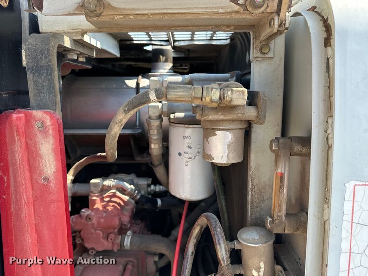 image for item DQ7756 2007 Takeuchi TB1140 mini excavator