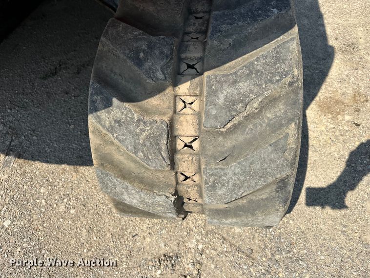 image for item DQ7756 2007 Takeuchi TB1140 mini excavator