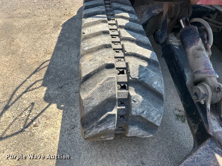 image for item DQ7756 2007 Takeuchi TB1140 mini excavator