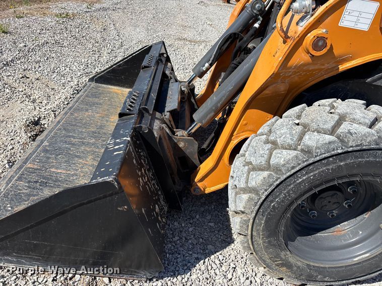 image for item DT0096 2021 Case SV280B skid steer loader