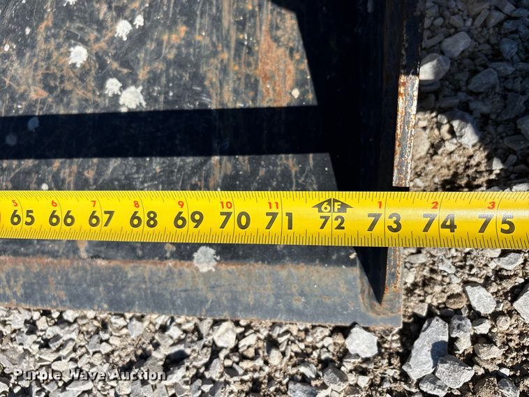 image for item DT0096 2021 Case SV280B skid steer loader