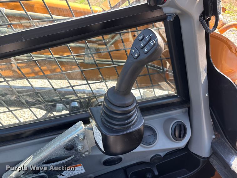 image for item DT0096 2021 Case SV280B skid steer loader