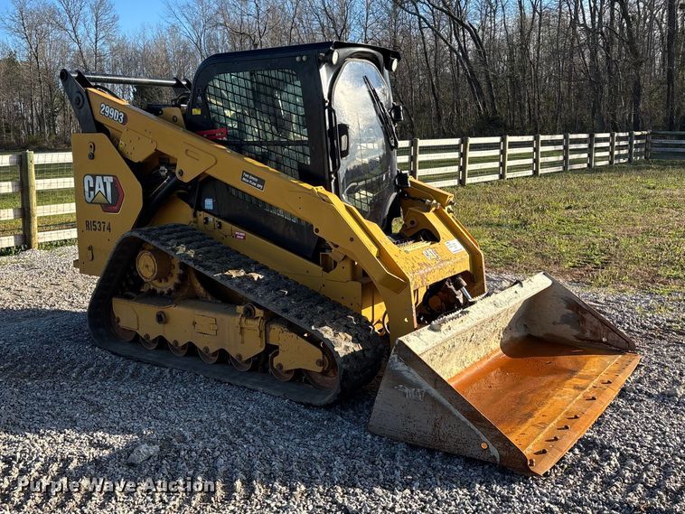 image for item DT0097 2022 Caterpillar 299D3 tracked skid steer loader