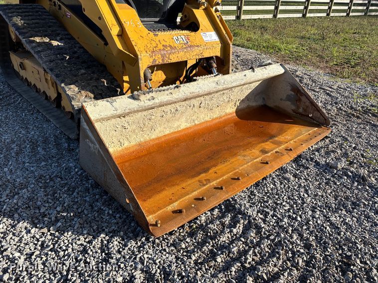 image for item DT0097 2022 Caterpillar 299D3 tracked skid steer loader
