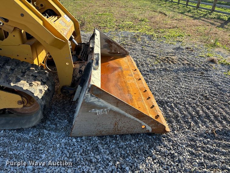 image for item DT0097 2022 Caterpillar 299D3 tracked skid steer loader