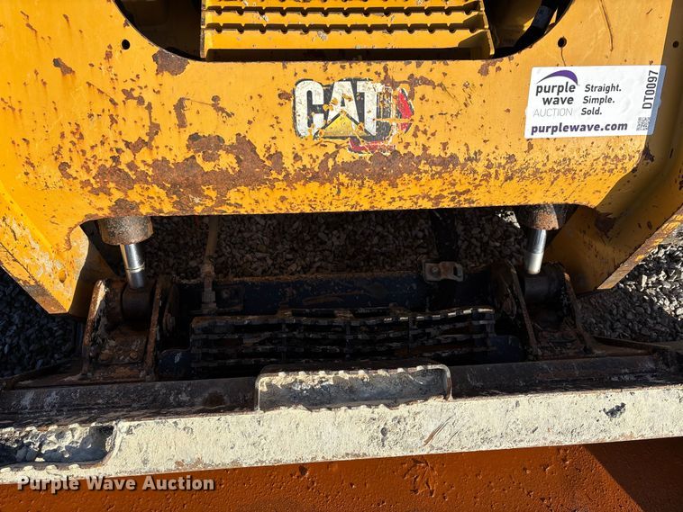image for item DT0097 2022 Caterpillar 299D3 tracked skid steer loader