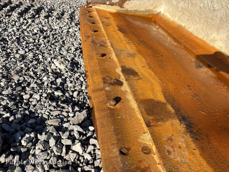 image for item DT0097 2022 Caterpillar 299D3 tracked skid steer loader